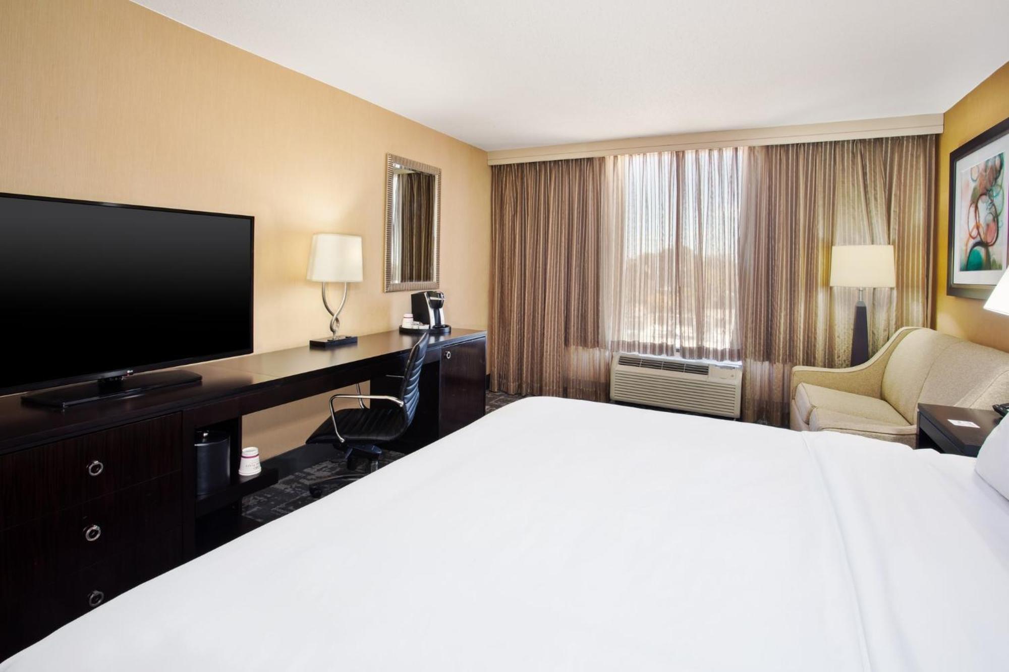 Crowne Plaza Greenville By Ihg Kültér fotó